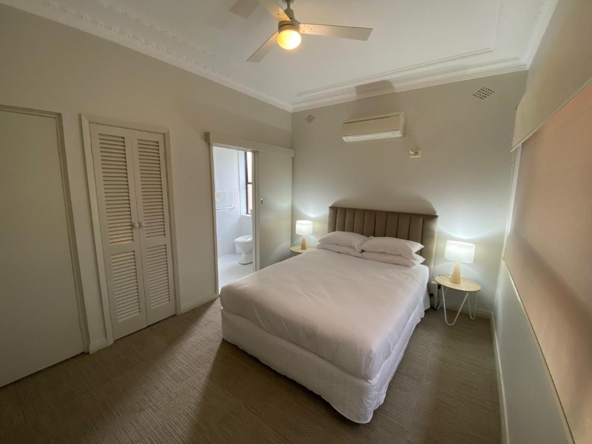 Normandie Wollongong Motel Екстериор снимка